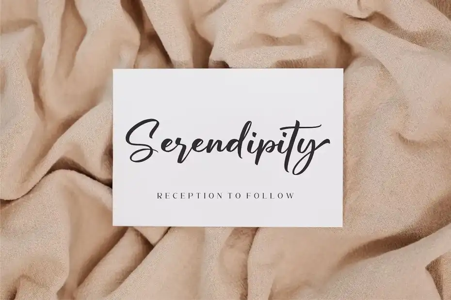 فونت انگلیسی دست نویس Berdiolla - Handwritten Font - 5