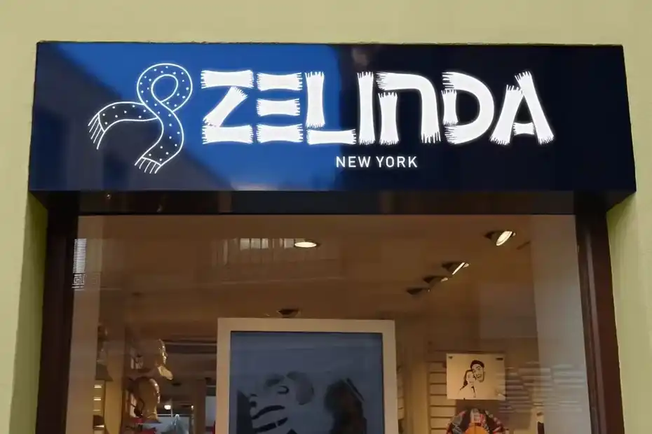فونت انگلیسی فانتزی Scarf Bandana - Display Font - 11
