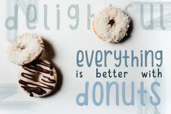 دانلود فونت دست نویس Winter Poppins Font - 5