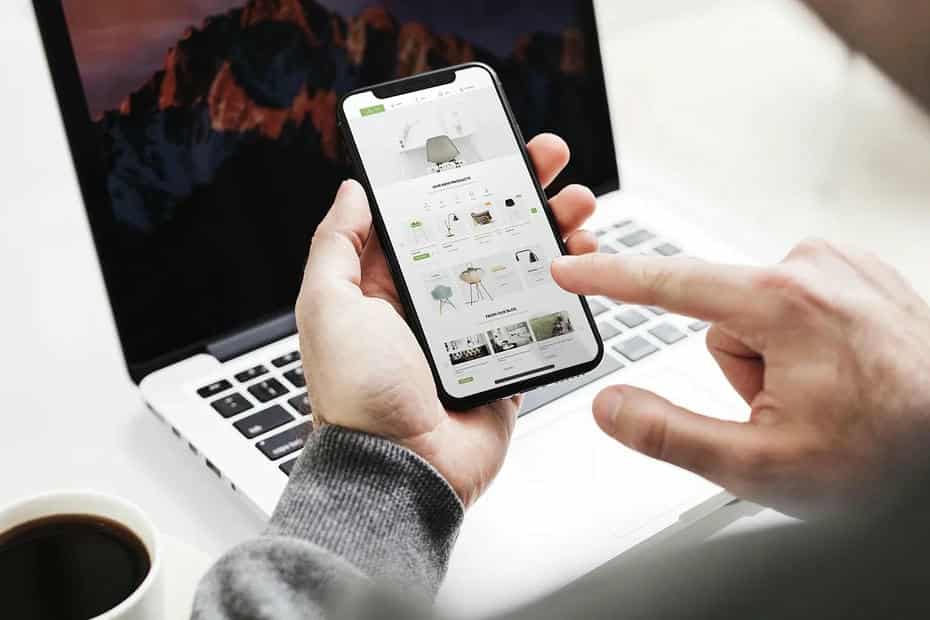 موکاپ آیفون ایکس IPhone X - 17