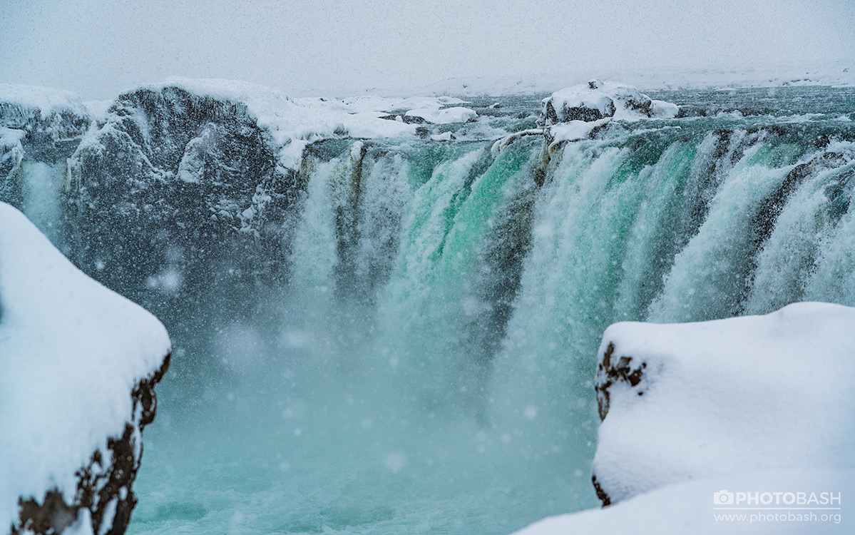 تصاویر رفرنس از آبشار زمستانی