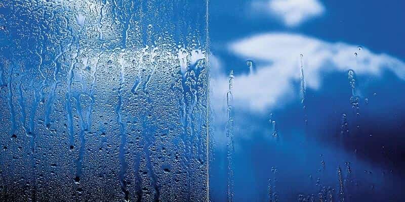 شیشه خودتمیزکننده